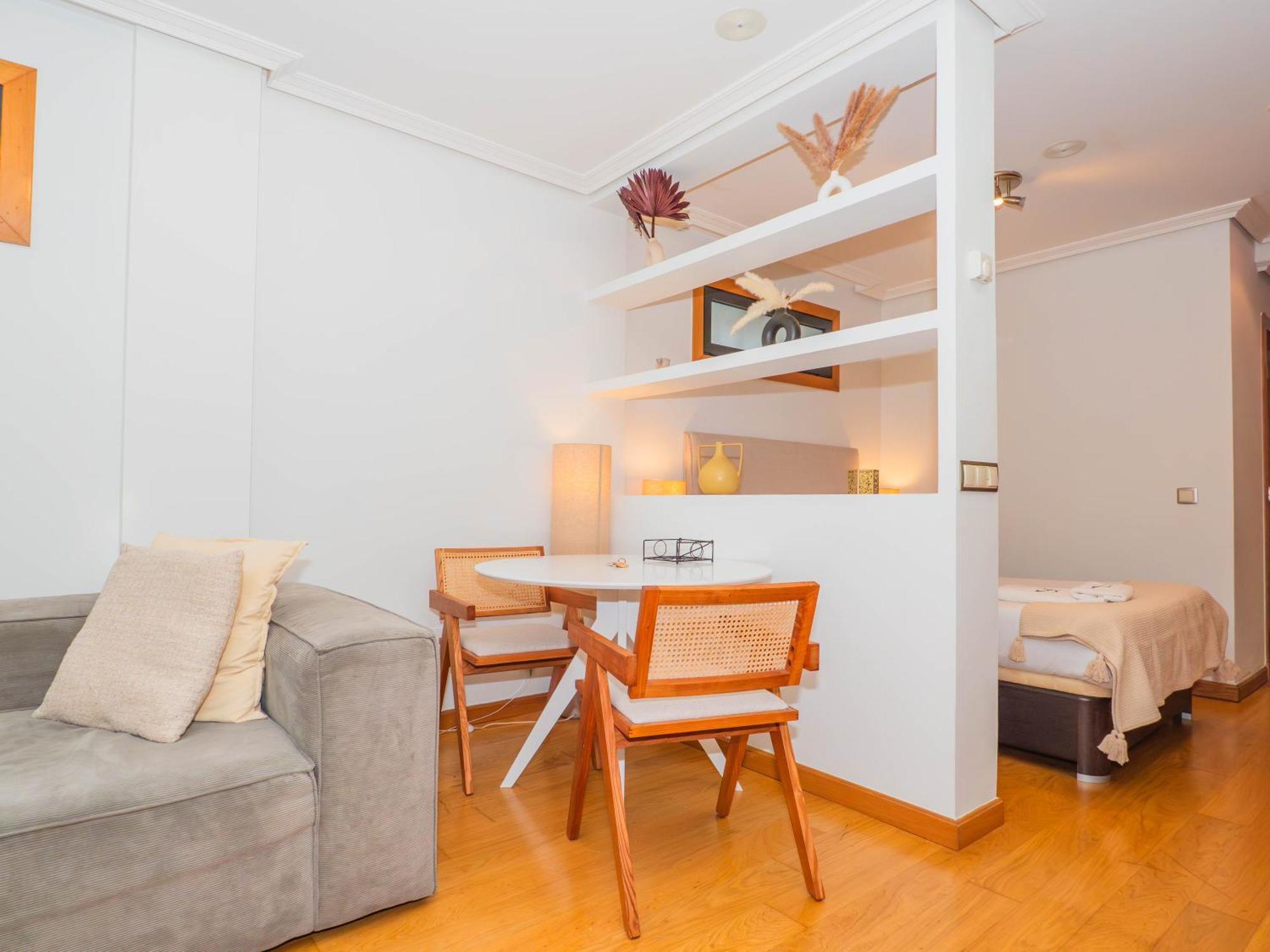 Luxury - Corte Ingles Apartamento *